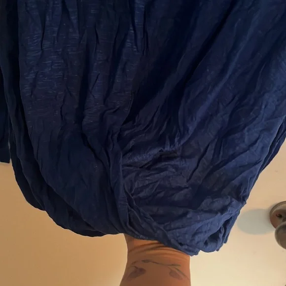 A.N.A Blue light weight long sleeve top - Picture 2 of 4